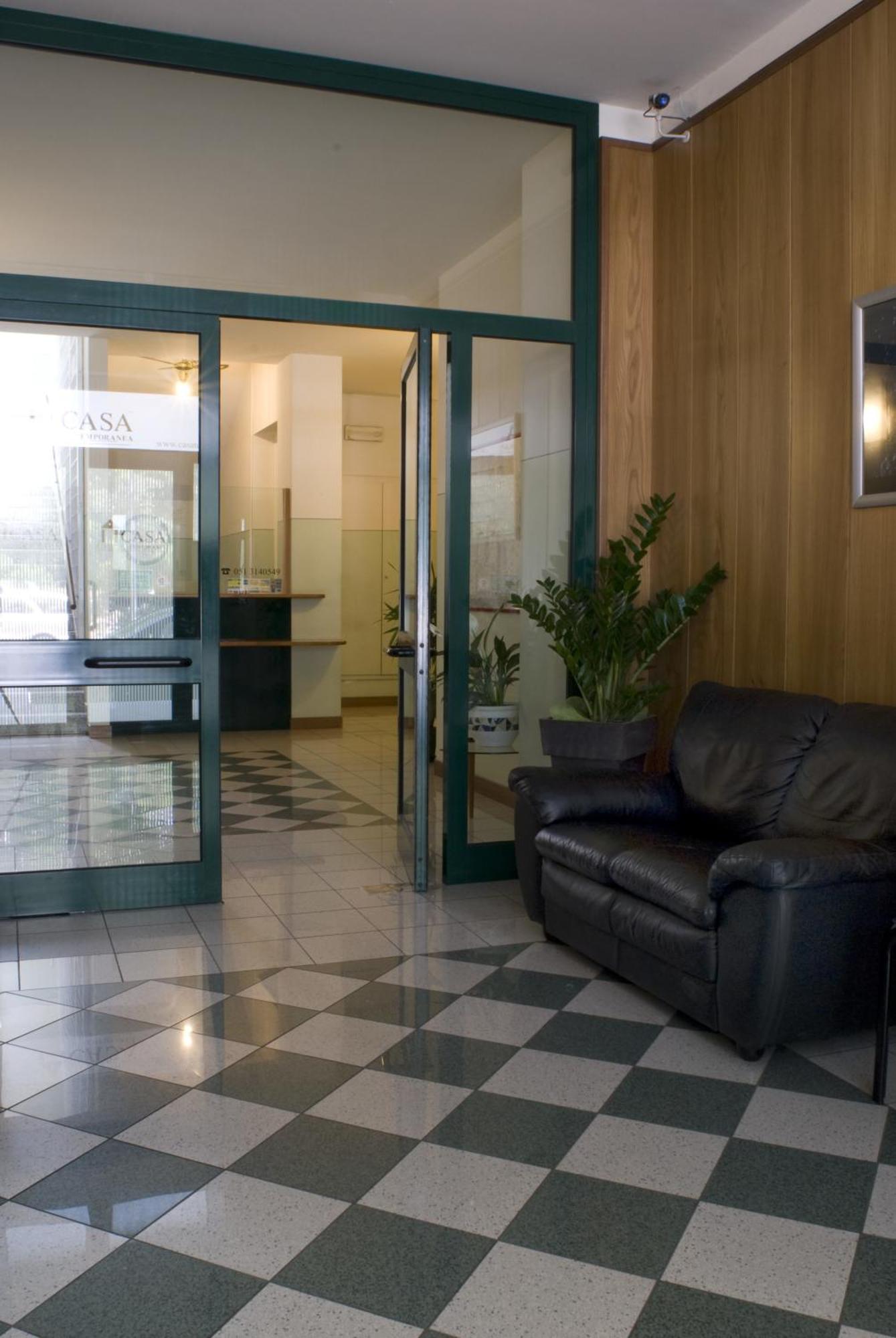 Aparthotel Casa Temporanea Bolonia Habitación foto